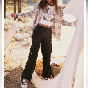 BDG Urban Outfitters New Y2K Womens Cargo Pants medium